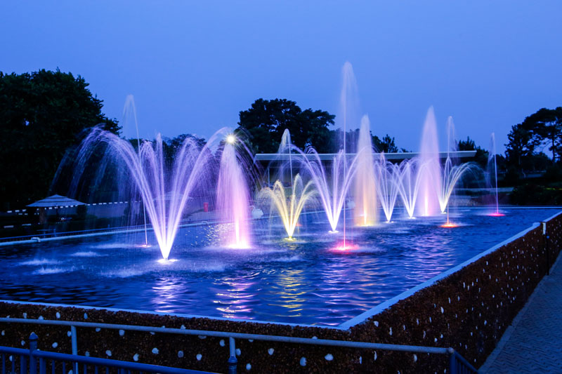 The dancing fountain at Maya Nature Resort.