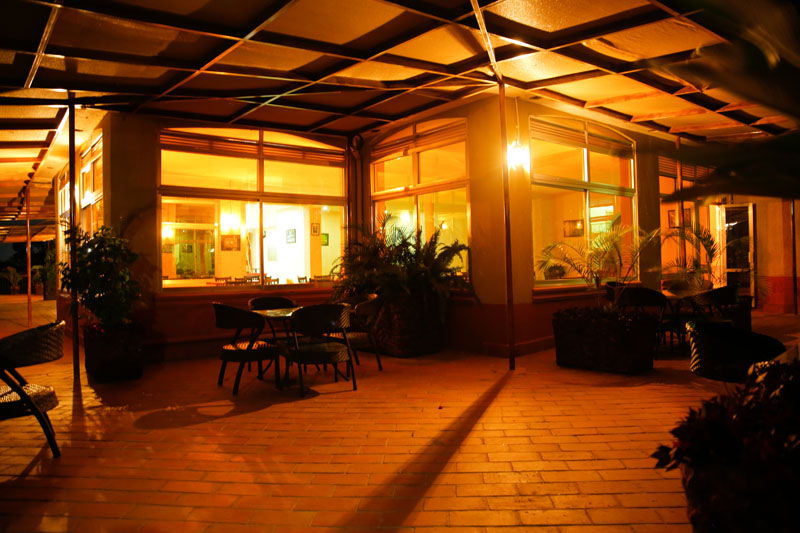 The bar & lounge at Maya Nature Resort.